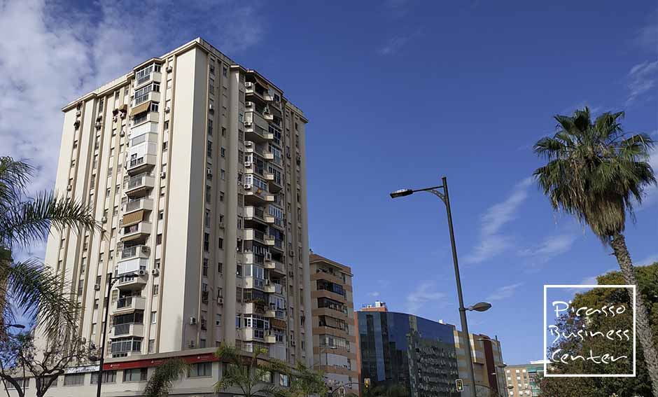 GOMⓇ, Santander Consumer Finance, Correduría de Seguros Mario Bernal e Hijos y Asociados